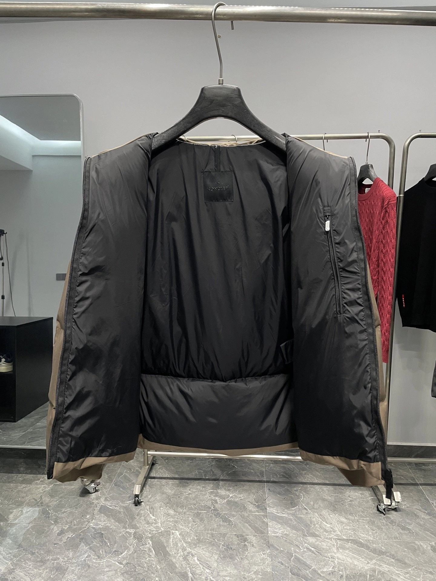 wg.luxury-- 7o9385r Down jacket white duck down nylon 2colour item: E-F000J1307-2